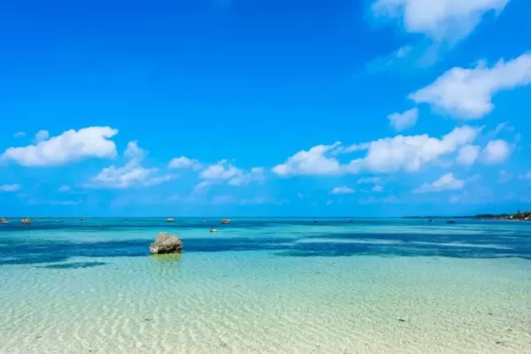 日本の渚100選にも選ばれた佐和田の浜！魅力や周辺の観光スポットを紹介